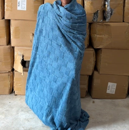 Checked fleece blanket