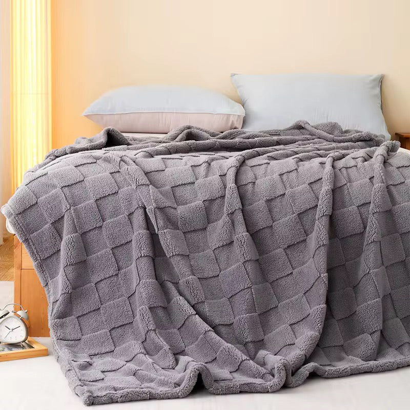Checked fleece blanket